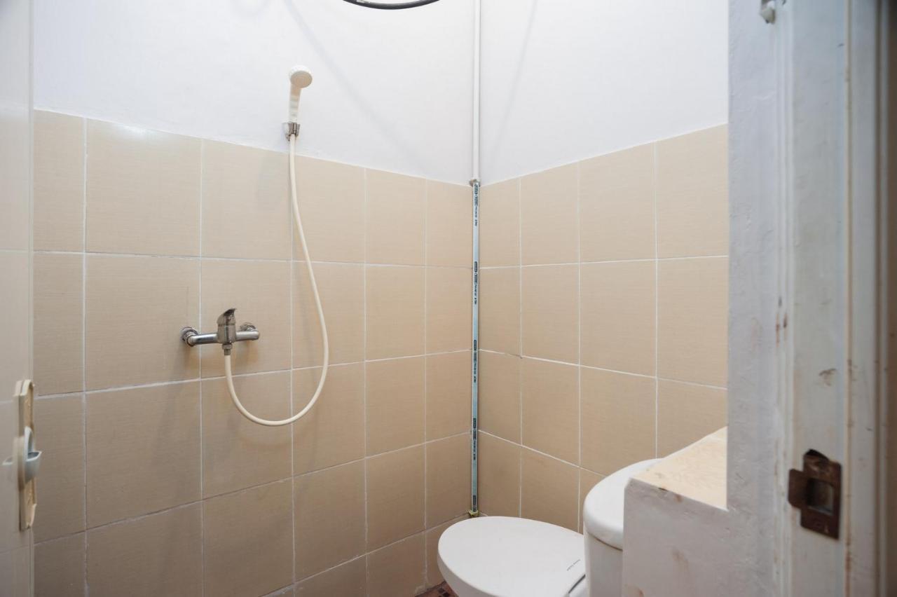 Hotel Reddoorz Syariah Near Taman Air Mancur Bogor Esterno foto